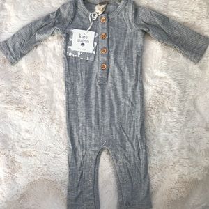 Kate Quinn Heathered Grey Longsleeve Union Suit 0-3